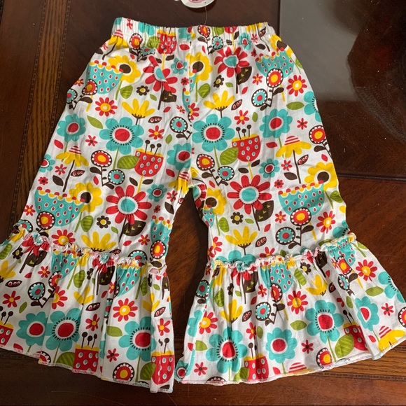 NWT Jelly The Pug Floral Boho Ruffle Leggings - Picture 7 of 12